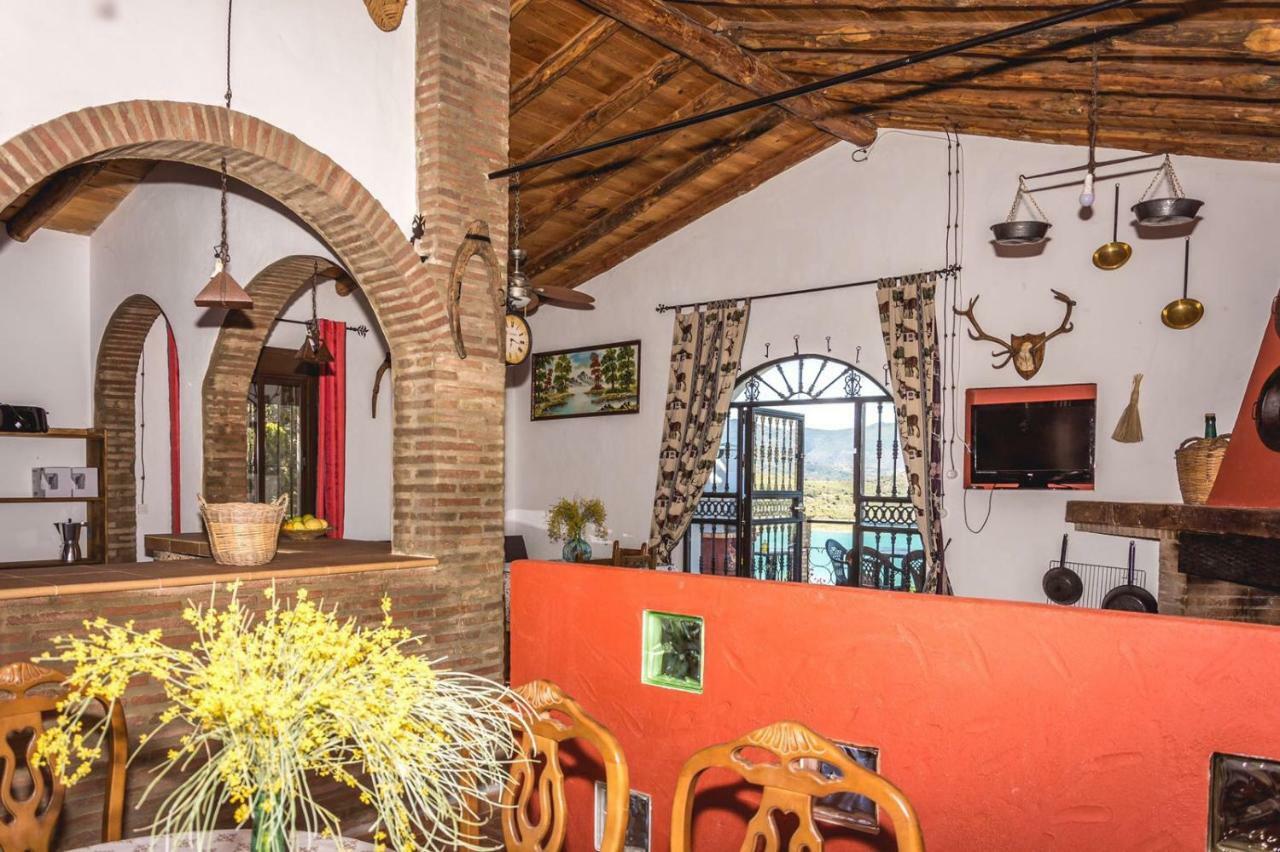 Finca el tesorillo Villa Zahara De La Sierra Exterior foto